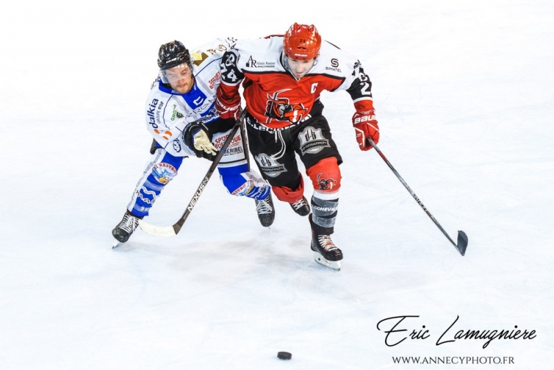 Photo hockey Division 2 - Division 2 : 4me journe : Annecy vs Courchevel-Mribel-Pralognan - Un derby sous tension