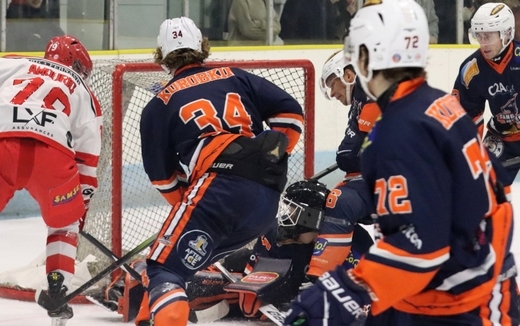 Photo hockey Division 2 - Division 2 : 4me journe : Clermont-Ferrand vs Valence - Valence simpose en patron  Clermont 