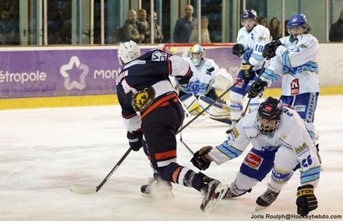 Photo hockey Division 2 - Division 2 : 4me journe : Montpellier  vs Villard-de-Lans - Les Hraultais ont pris leau 