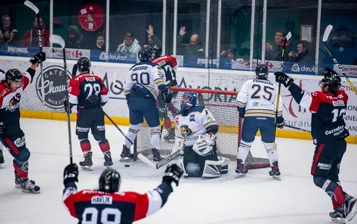 Photo hockey Division 2 - Division 2 : 4me journe : Morzine-Avoriaz vs Villard-de-Lans - Les Pingouins toujours invaincus