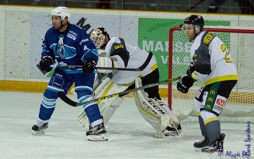 Photo hockey Division 2 - Division 2 : 7me journe : Marseille vs Chambry - Les Elphants au forceps