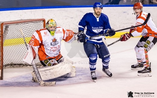 Photo hockey Division 2 - Division 2 : 7me journe : Paris (FV) vs Amnville - Les Franais volants cdent face  Amnville