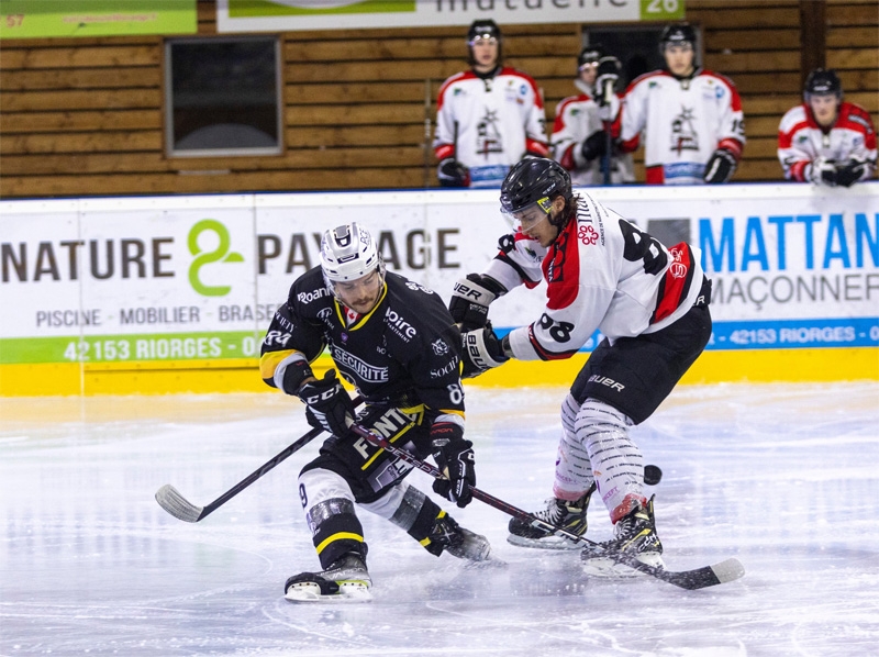Photo hockey Division 2 - Division 2 : 7me journe : Roanne vs Colmar - une victoire sans bavure pour Roanne