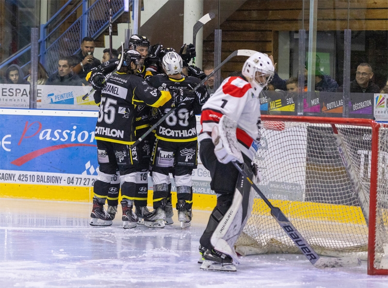 Photo hockey Division 2 - Division 2 : 7me journe : Roanne vs Colmar - une victoire sans bavure pour Roanne