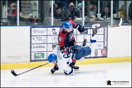 Photo hockey Division 2 - Division 2 : 8me journe : Wasquehal Lille vs Paris (FV) - Les Lions anantissent Paris