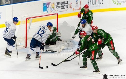 Photo hockey Division 2 - Division 2 : 9me journe : Cergy-Pontoise vs Paris (FV) - Cergy domine les Franais Volants  l