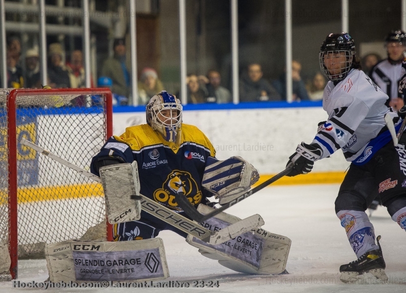 Photo hockey Division 2 - Division 2 - Finale - Match 4 : Villard-de-Lans vs Courchevel-Mribel-Pralognan - Les Ours Champions de France ! 