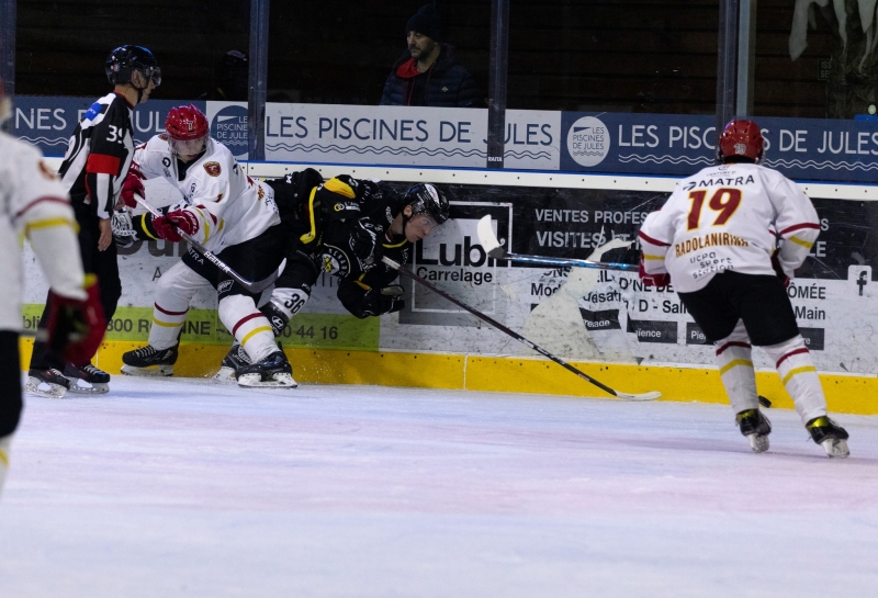 Photo hockey Division 2 - Division 2 : Play-off - 1/4 de finale - Match 2 : Roanne vs Meudon - D2 : Meudon s