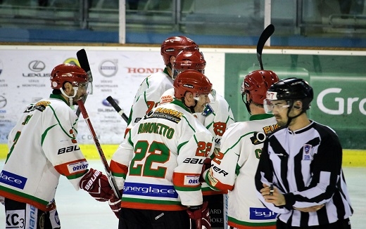 Photo hockey Division 2 - Division 2 - Play-off , quart de finale, match 1 : Marseille vs Mont-Blanc - D2 : Le Yti puissance 8!