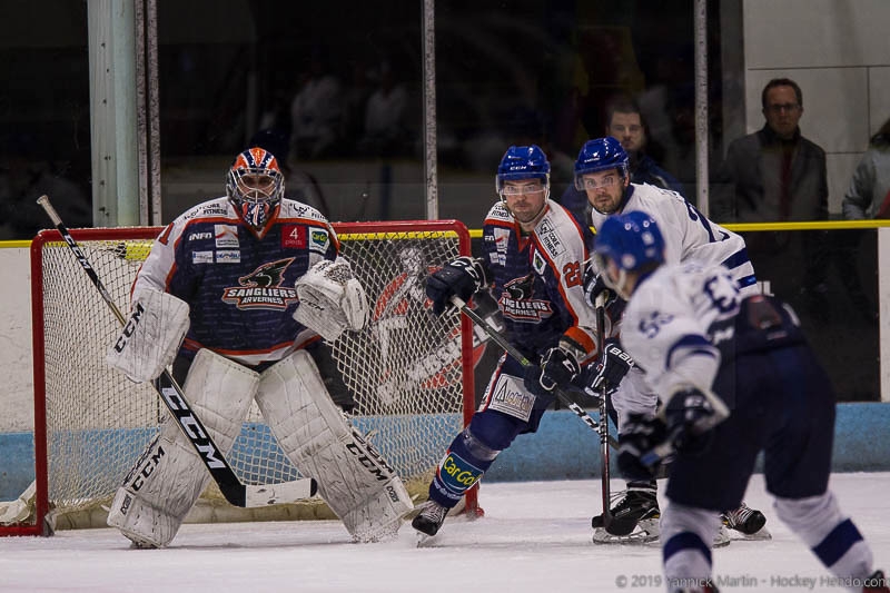 Photo hockey Division 2 - Division 2 : playoff, huitime de finale, match 2 : Clermont-Ferrand vs Paris (FV) - Les Sangliers Arvernes ok pour les quarts