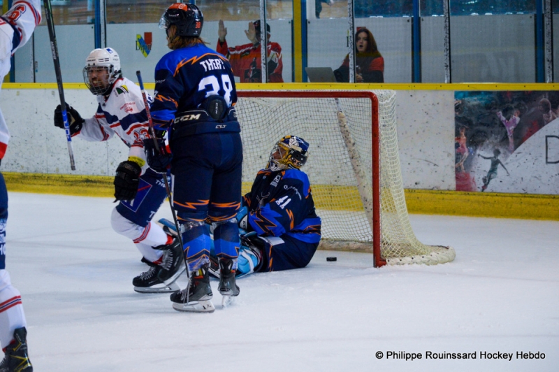 Photo hockey Division 3 - D3 - carr final - J1 : Chlons-en-Champagne vs Luxembourg - Premier coup de vent 
