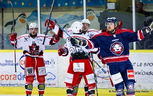 Photo hockey Division 3 - D3 - carr final - J1 : Dijon  vs Wasquehal Lille - Messire le Duc dmarre au diesel
