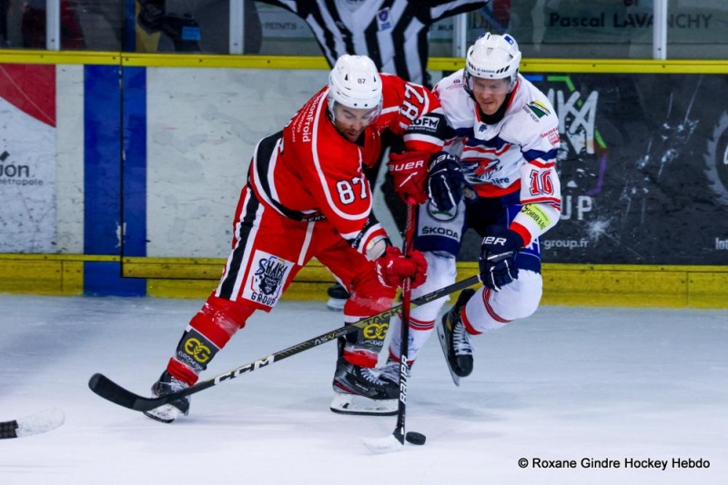 Photo hockey Division 3 - D3 - carr final - J2 : Dijon  vs Luxembourg - La tornade stoppe par la muraille tchque