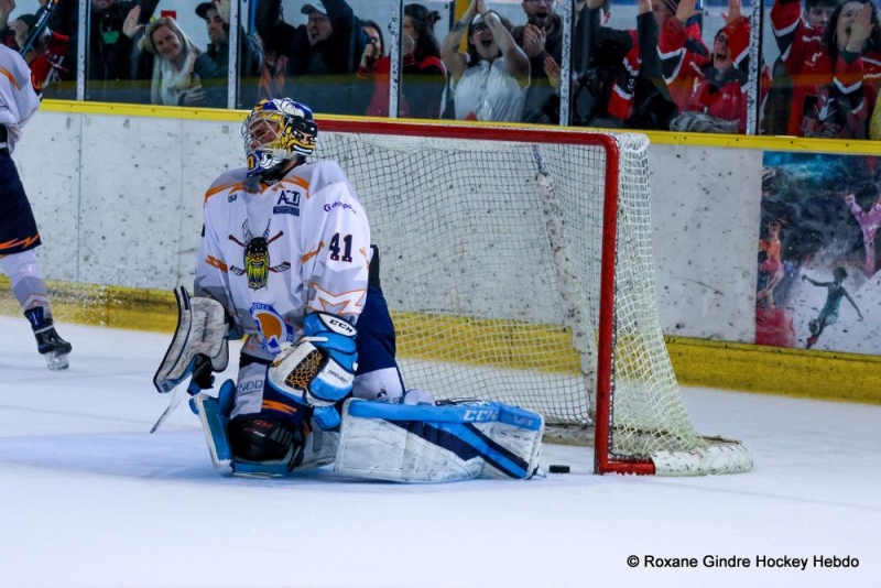 Photo hockey Division 3 - D3 - carr final - J3 : Dijon  vs Chlons-en-Champagne - Messire le Duc, roi de la Division 3