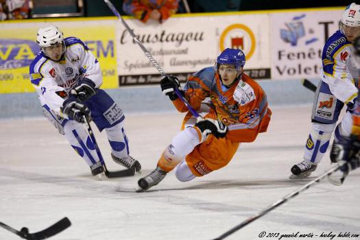 Photo hockey Division 3 - D3 : journe du 02/02/2013 : Clermont-Ferrand II vs Avignon - Pas si facile que a  pour les Castors