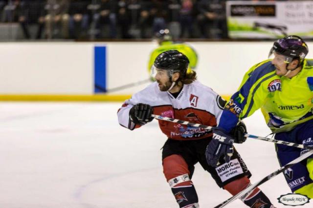 Photo hockey Division 3 - D3 : journe du 02/11/2013 : Valenciennes vs Chlons-en-Champagne - Difficile !