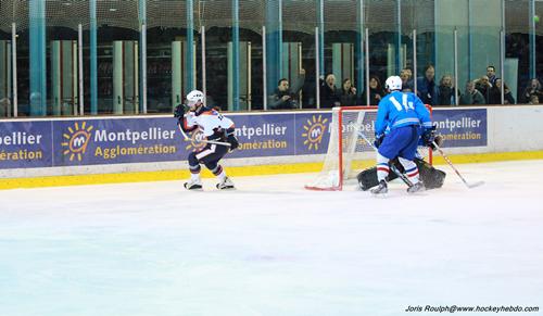 Photo hockey Division 3 - D3 : journe du 10/01/2015 : Montpellier  vs Marseille - Le feu sur la glace