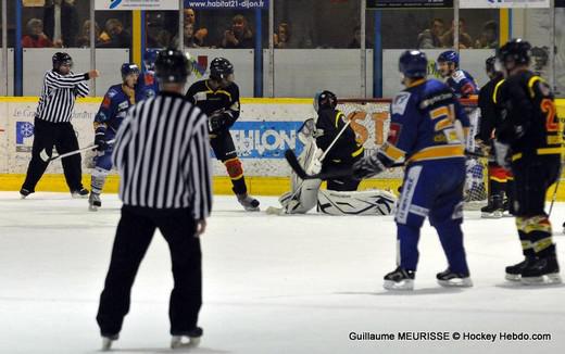 Photo hockey Division 3 - D3 : journe du 11/01/2014 : Dijon II vs Besanon - Rapidit et cohsion sont la recette du succs