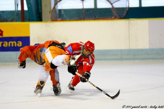 Photo hockey Division 3 - D3 : journe du 13/10/2012 : Clermont-Ferrand II vs Valence II - Clermont 2 soffre une victoire en beaut