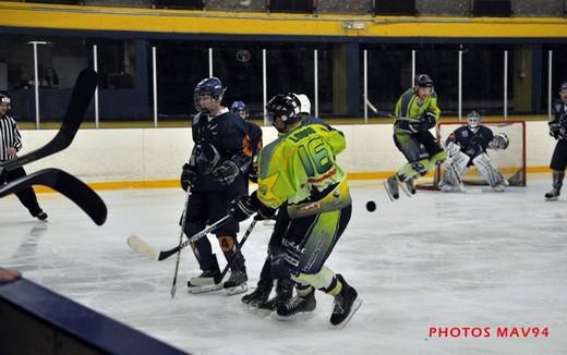 Photo hockey Division 3 - D3 : Journe du 14/02/2015 : Champigny-sur-Marne vs Chlons-en-Champagne - Un match digne des playoffs