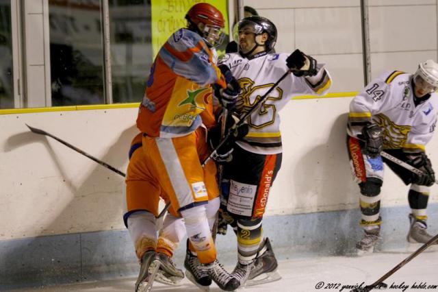 Photo hockey Division 3 - D3 : journe du 17/11/2012 : Clermont-Ferrand II vs Chambry II - Un match nul mrit