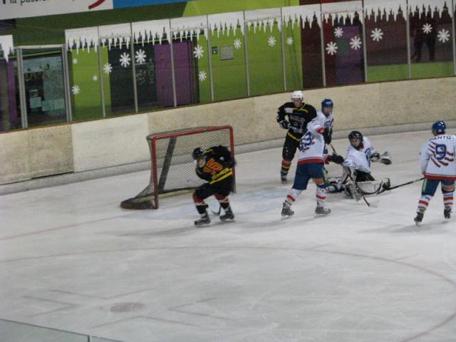 Photo hockey Division 3 - D3 : Play Off : Besanon vs Compigne - Bien cher pay