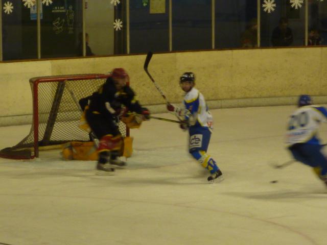 Photo hockey Division 3 - D3 - Play Off : Besanon vs Toulon - D3 : Un bien bel abordage