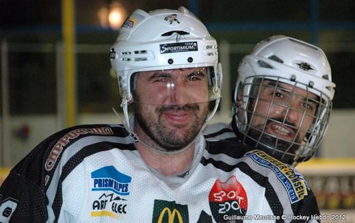 Photo hockey Division 3 - D3 : Play Off : Dijon II vs Brianon II - Coup de sifflet pour les play off