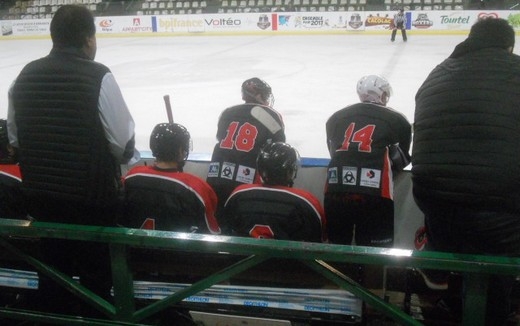 Photo hockey Division 3 - D3 : Play-Off 1/4 de finale - Aller : Bordeaux II vs Champigny-sur-Marne - D3 : Premire manche convaincante !