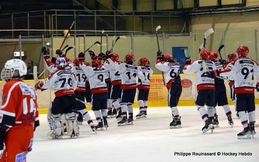 Photo hockey Division 3 - D3 : Play Off 8mes de Finale - Aller : Dijon  vs Lyon - Les Lions dvorent Dijon