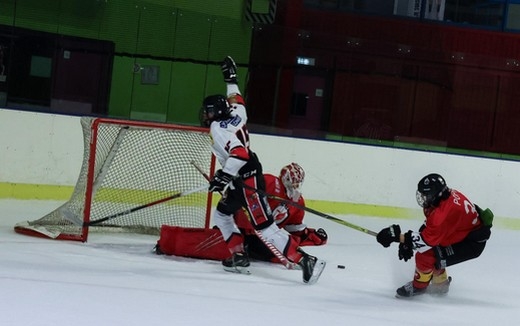 Photo hockey Division 3 - Division 3 - 12ème journée : Besançon vs HC Savoie - Dans la gueule du loup