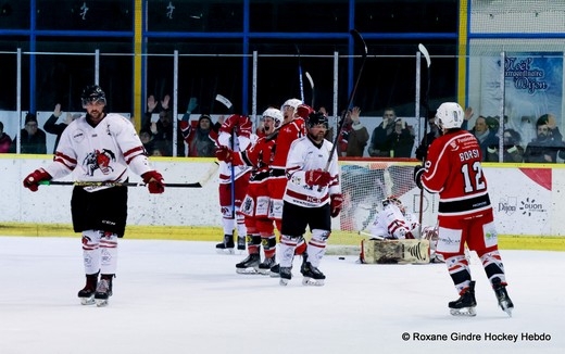 Photo hockey Division 3 - Division 3 - 18me journe : Dijon  vs Brianon II - Messire le Duc abat le Diable