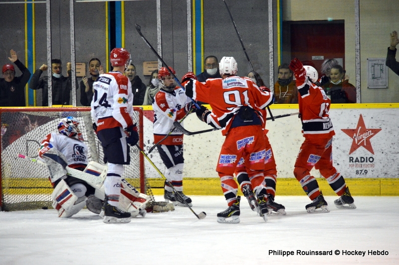 Photo hockey Division 3 - Division 3 : 18ème journée : Dijon  vs Lyon - Le roi Lyon