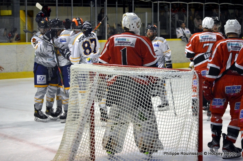 Photo hockey Division 3 - Division 3 : 1re journe : Dijon  vs Chlons-en-Champagne - Messire le Duc est verni et l