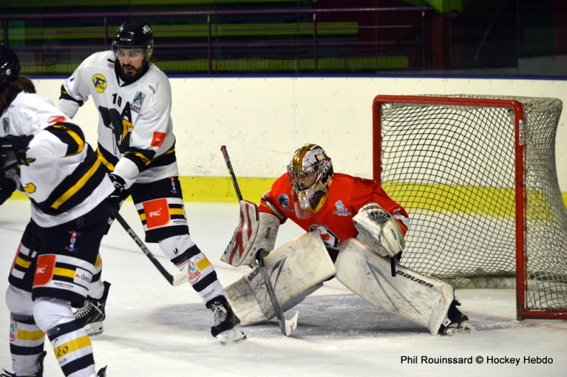 Photo hockey Division 3 - Division 3 : 2me journe : Besanon vs Chambry II - Dcollage russi pour les Aigles