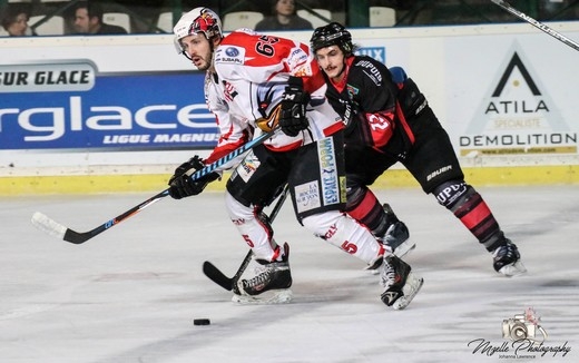 Photo hockey Division 3 - Division 3 : journe du 05 janvier 2019 : Bordeaux II vs La Roche-sur-Yon II - Leon de hockey vendenne !
