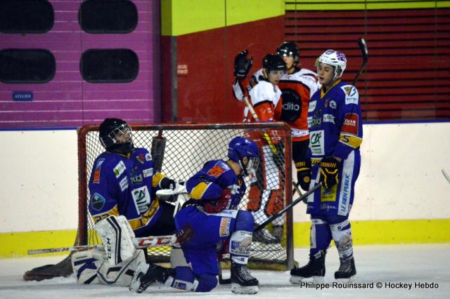 Photo hockey Division 3 - Division 3 : journe du 11 fvrier 2017 : Dijon II vs Valenciennes - D3 : Les Diables Rouges apportent l