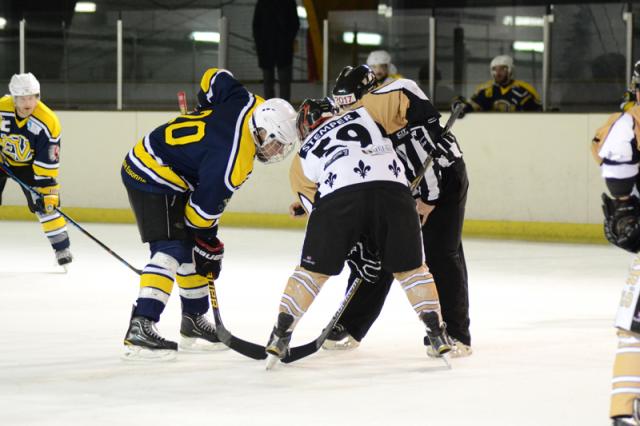 Photo hockey Division 3 - Division 3 : journe du 11 fvrier 2017 : Evry / Viry Mineur vs Dammarie-les-Lys - D3 : Les Caribous renouent avec la victoire