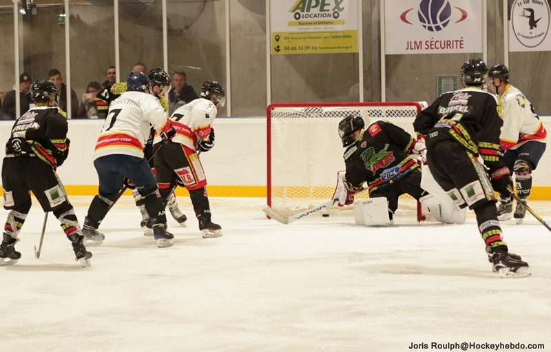 Photo hockey Division 3 - Division 3 : journe du 13 janvier 2018 : Nimes vs Nice II - Rception complique pour les Nmois ce samedi.