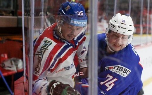 Photo hockey Equipes de France -  : France (FRA) vs Rpublique Tchque (CZE) - La Rpublique Tchque renverse lquipe de France