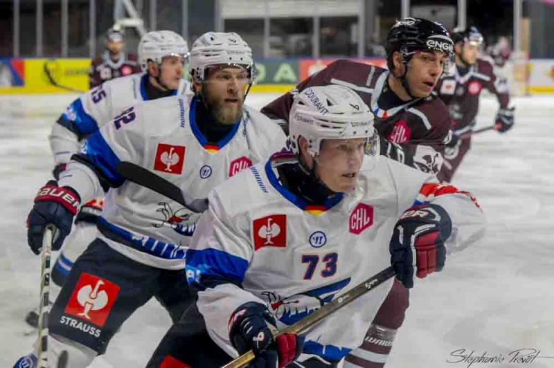 Photo hockey Europe : Continental Cup - CHL - : Bordeaux vs Mannheim - CHL - Les Boxers cèdent après une bataille XXL face à Mannheim ! Photo hockey Europe : Continental Cup - CHL - : Bordeaux vs Mannheim - CHL - Les Boxers cèdent après une bataille XXL face à Mannheim !