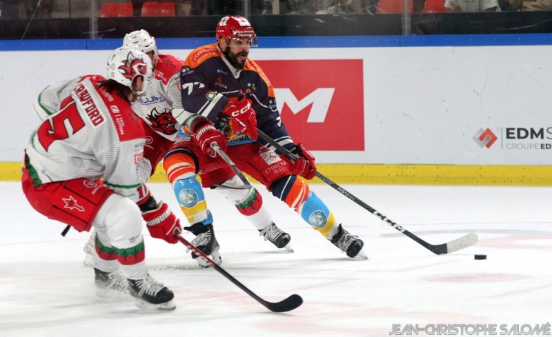 Photo hockey Europe : Continental Cup - CHL -  : Cardiff Devils vs Grenoble  - Un flop Continental ! 