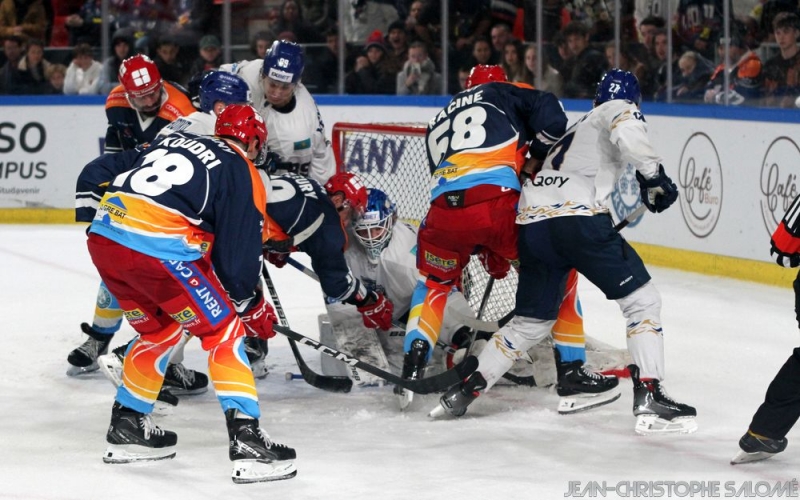Photo hockey Europe : Continental Cup - CHL -  : Grenoble  vs Astana - Grenoble en panne de buts ! 