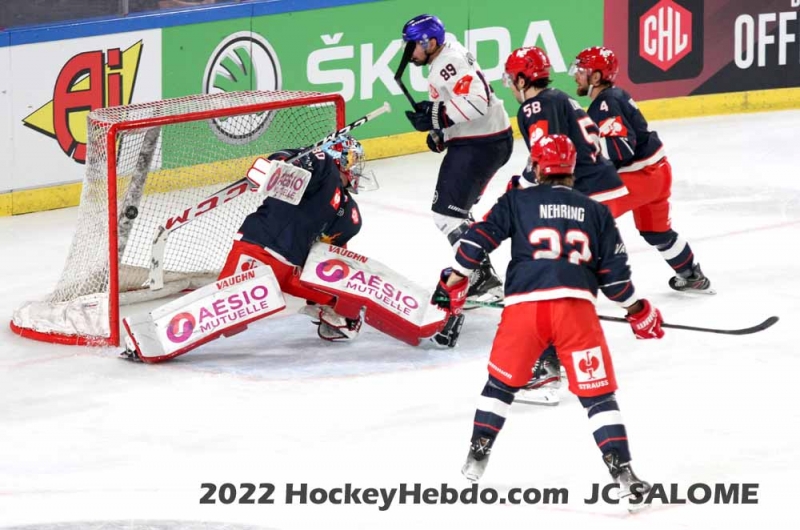 Photo hockey Europe : Continental Cup - CHL -  : Grenoble  vs Berlin - CHL : Berlin plein gaz !