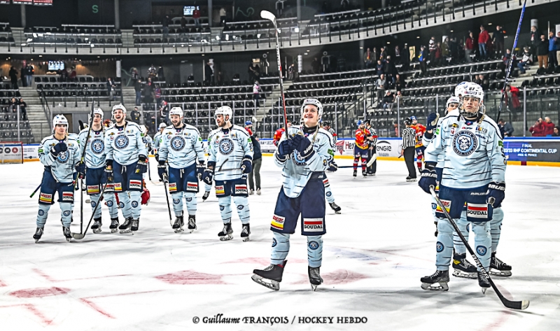 Photo hockey Europe : Continental Cup - CHL -  : Hokejov Klub Nitra vs  Asiago Hockey 1935 - Le HK Nitra dbute par une victoire