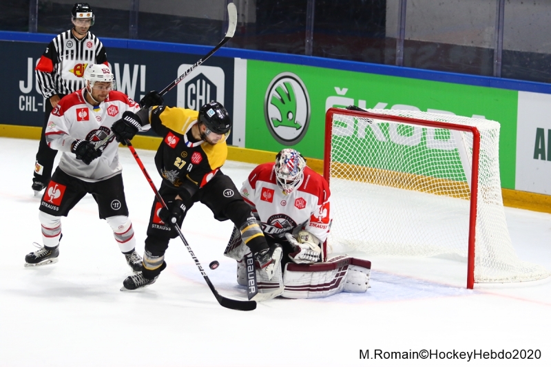 Photo hockey Europe : Continental Cup - CHL -  : Rouen vs Donbass Donetsk - CHL : Rouen avec les tripes.