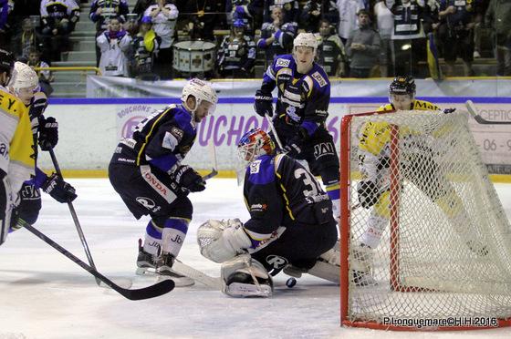 Photo hockey Europe : Continental Cup - CHL - Europe : Continental Cup - CHL : Rouen (Les Dragons) - Finale Conti Cup : Du srieux, de lenvie, le titre et leuphorie.