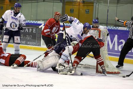 Photo hockey Europe : Continental Cup - CHL - Europe : Continental Cup - CHL : Rouen (Les Dragons) - Hockey : Conti Cup, Coventry trop fort