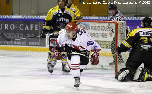 Photo hockey Europe : Continental Cup - CHL - Europe : Continental Cup - CHL : Rouen (Les Dragons) - Hockey : Conti Cup 2011 Rouen dfait