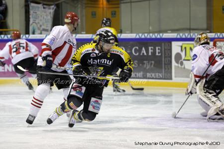 Photo hockey Europe : Continental Cup - CHL - Europe : Continental Cup - CHL : Rouen (Les Dragons) - Hockey : Conti Cup 2011 Rouen dfait